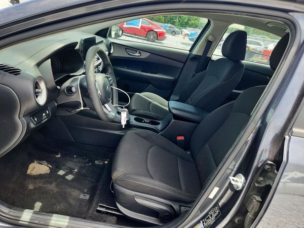 2020 KIA FORTE FE, LXS