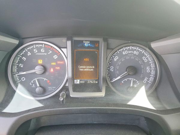 2022 TOYOTA TACOMA SR5
