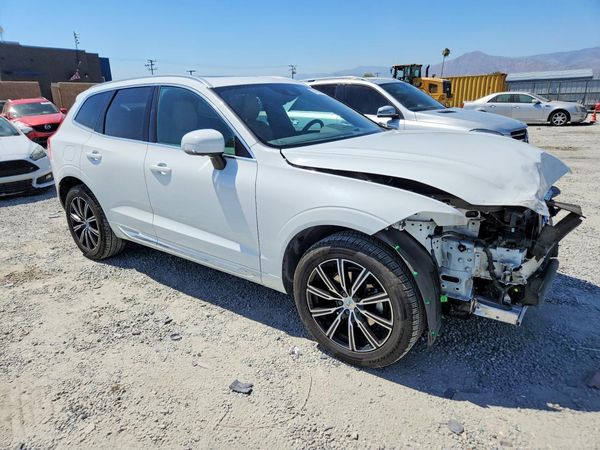 2021 VOLVO XC60 Inscription