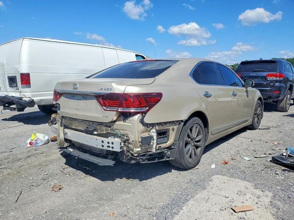 2013 LEXUS LS 460