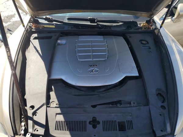 2013 LEXUS LS 460