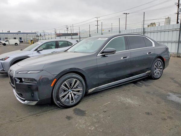 2024 BMW I7 eDrive50