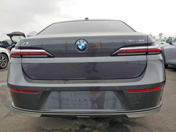 2024 BMW I7 eDrive50