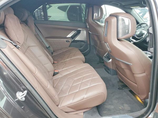 2024 BMW I7 eDrive50