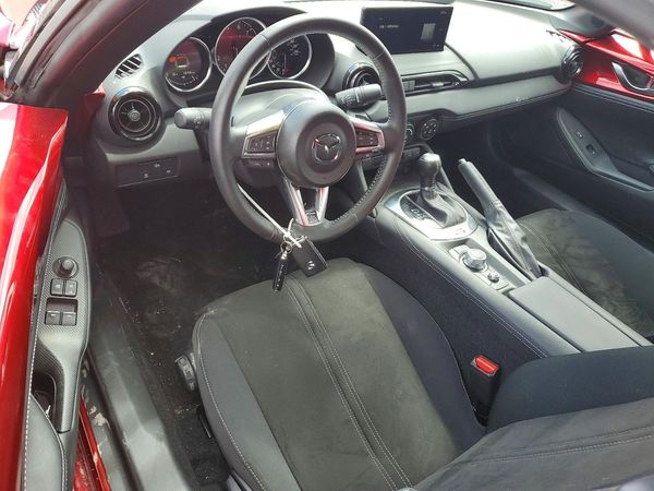 2025 MAZDA MX-5 MIATA Club