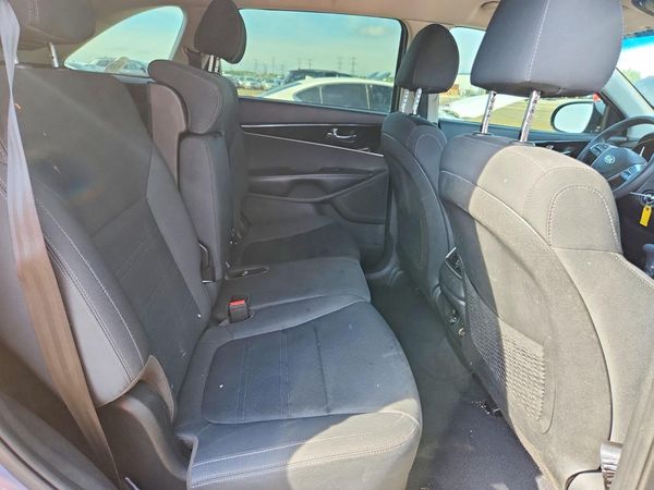 2020 KIA SORENTO L, LX, S