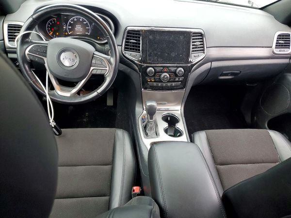 2020 JEEP GRAND CHEROKEE LAREDO 4X4