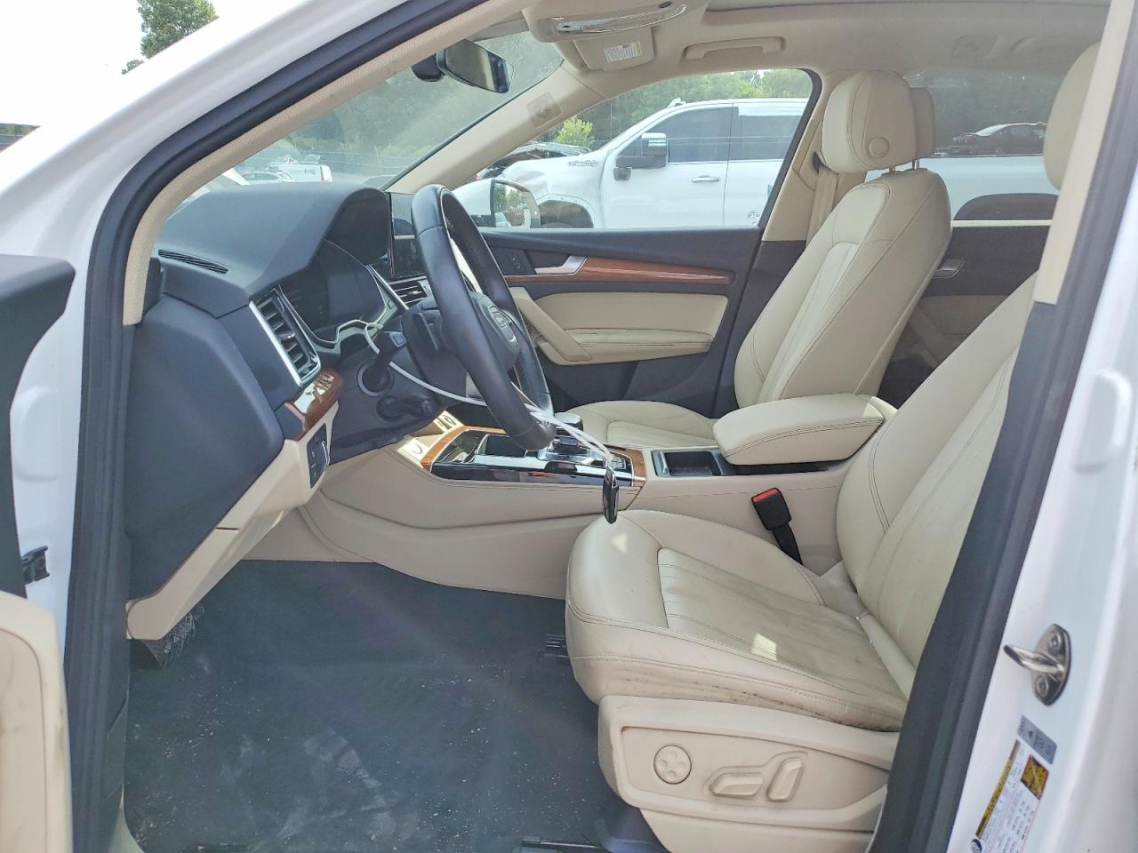 2022 AUDI Q5