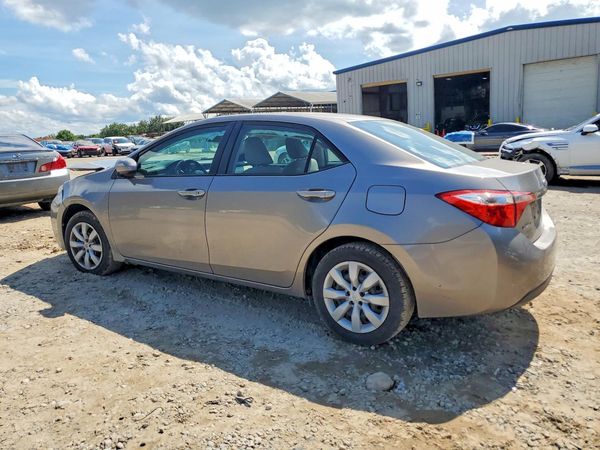 2015 TOYOTA COROLLA