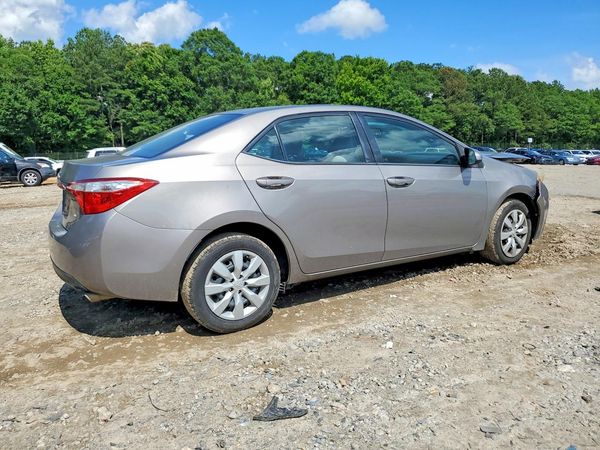 2015 TOYOTA COROLLA