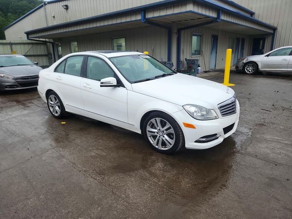 2013 MERCEDES-BENZ C