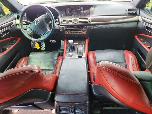 2015 LEXUS LS 460