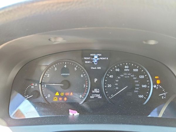 2015 LEXUS LS 460