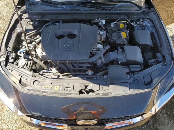 2025 MAZDA 3 Preferred Package