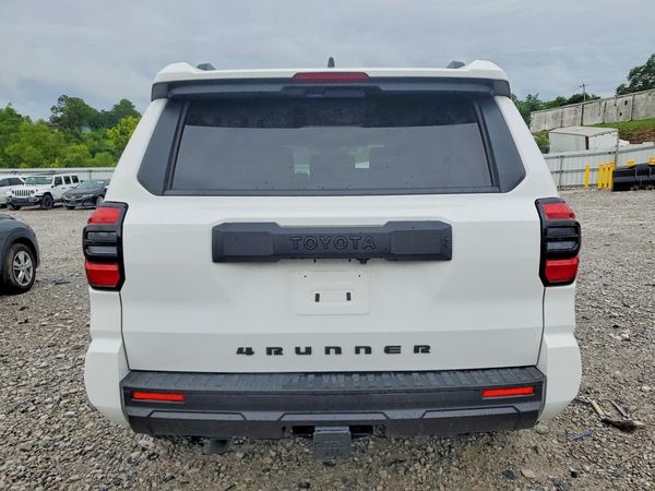 2026 TOYOTA 4RUNNER
