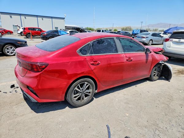 2022 KIA FORTE FE, LXS