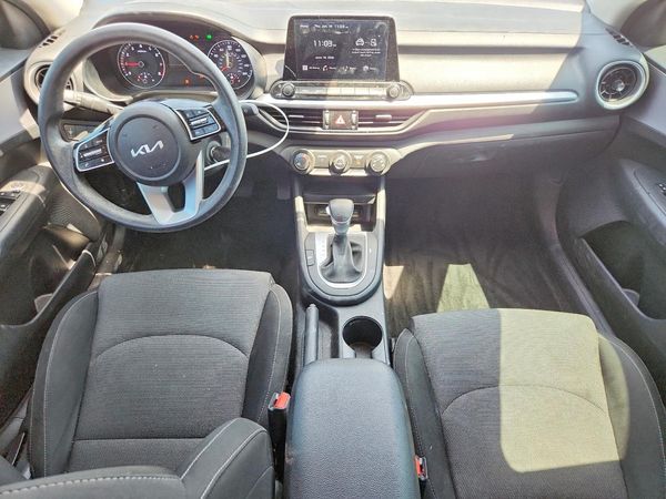 2022 KIA FORTE FE, LXS