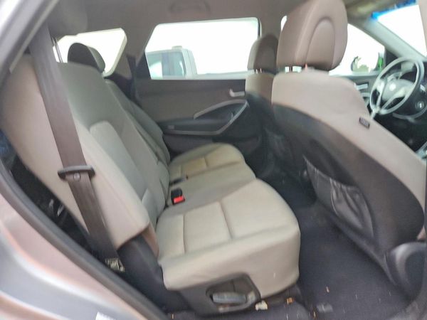 2017 HYUNDAI SANTA FE GI