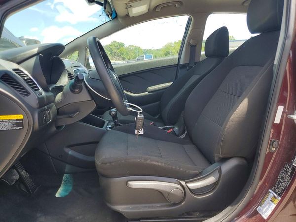2018 KIA FORTE LX Base