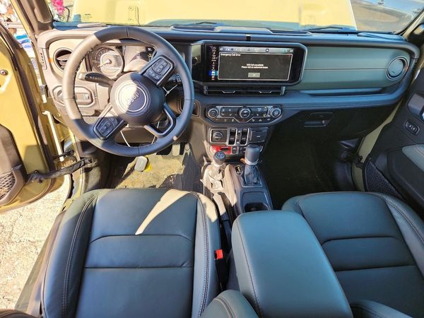 2025 JEEP GLADIATOR Mojave