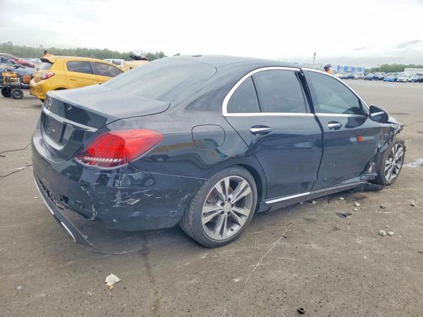 2019 MERCEDES-BENZ C C300