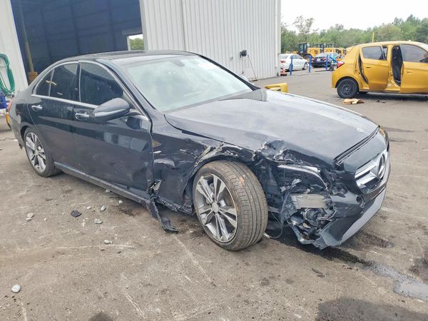 2019 MERCEDES-BENZ C C300