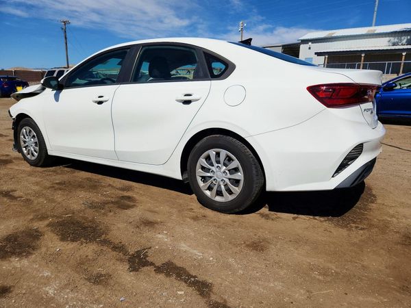 2022 KIA FORTE