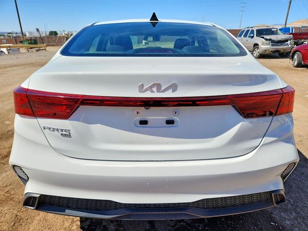 2022 KIA FORTE