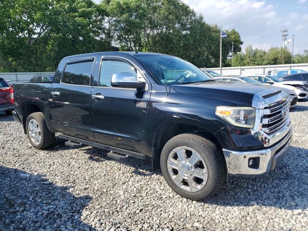 2018 TOYOTA TUNDRA
