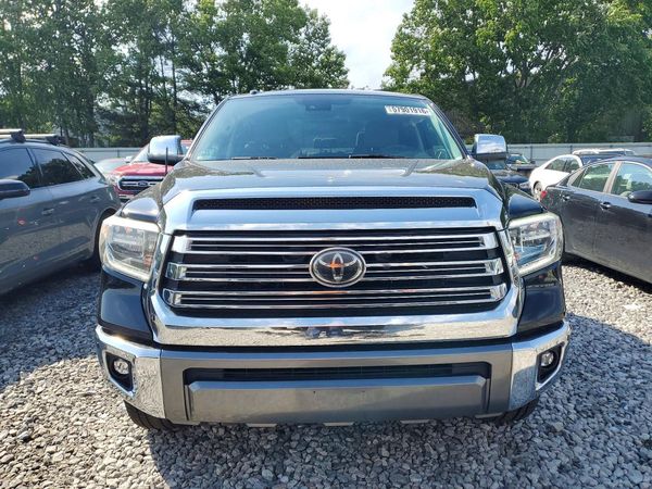 2018 TOYOTA TUNDRA