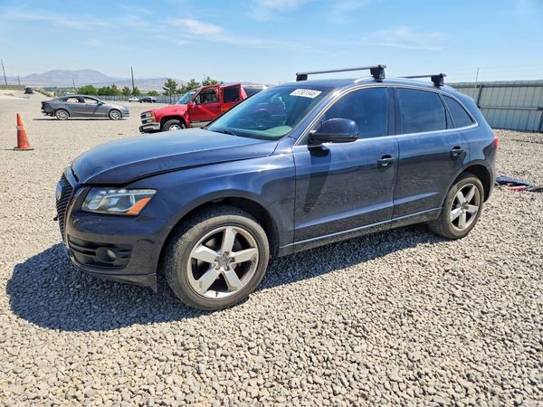 2012 AUDI Q5 Premium Plus
