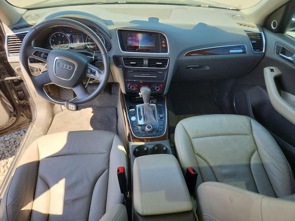 2012 AUDI Q5 Premium Plus