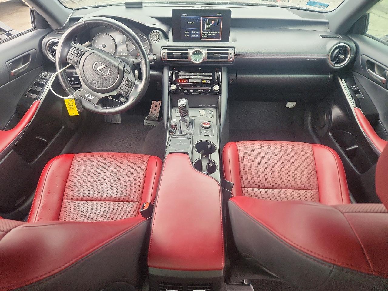 2021 LEXUS IS 300 Comfort