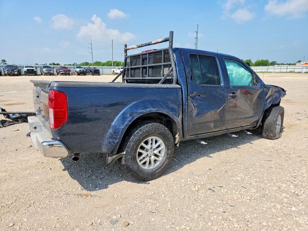 2018 NISSAN FRONTIER