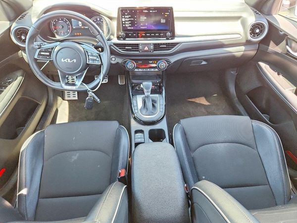 2024 KIA FORTE GT Line