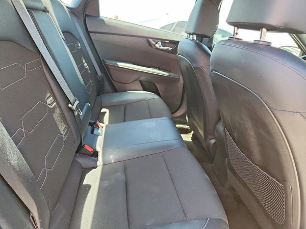 2024 KIA FORTE GT Line