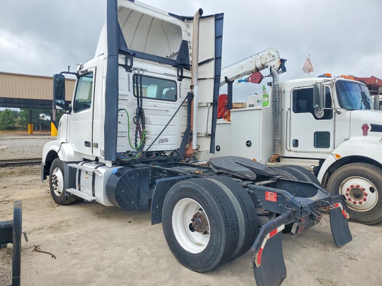 2018 VOLVO VNL