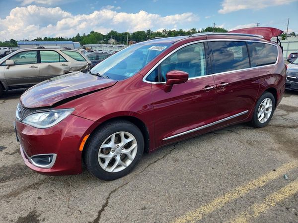 2017 CHRYSLER PACIFICA Touring L Plus