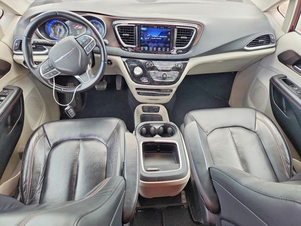 2017 CHRYSLER PACIFICA Touring L Plus