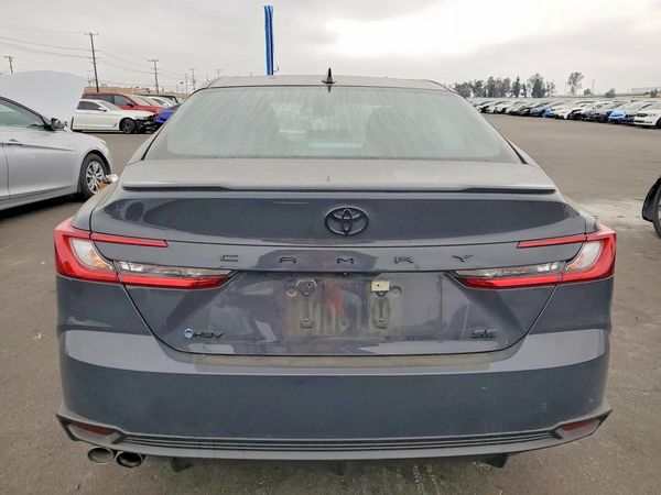 2025 TOYOTA CAMRY