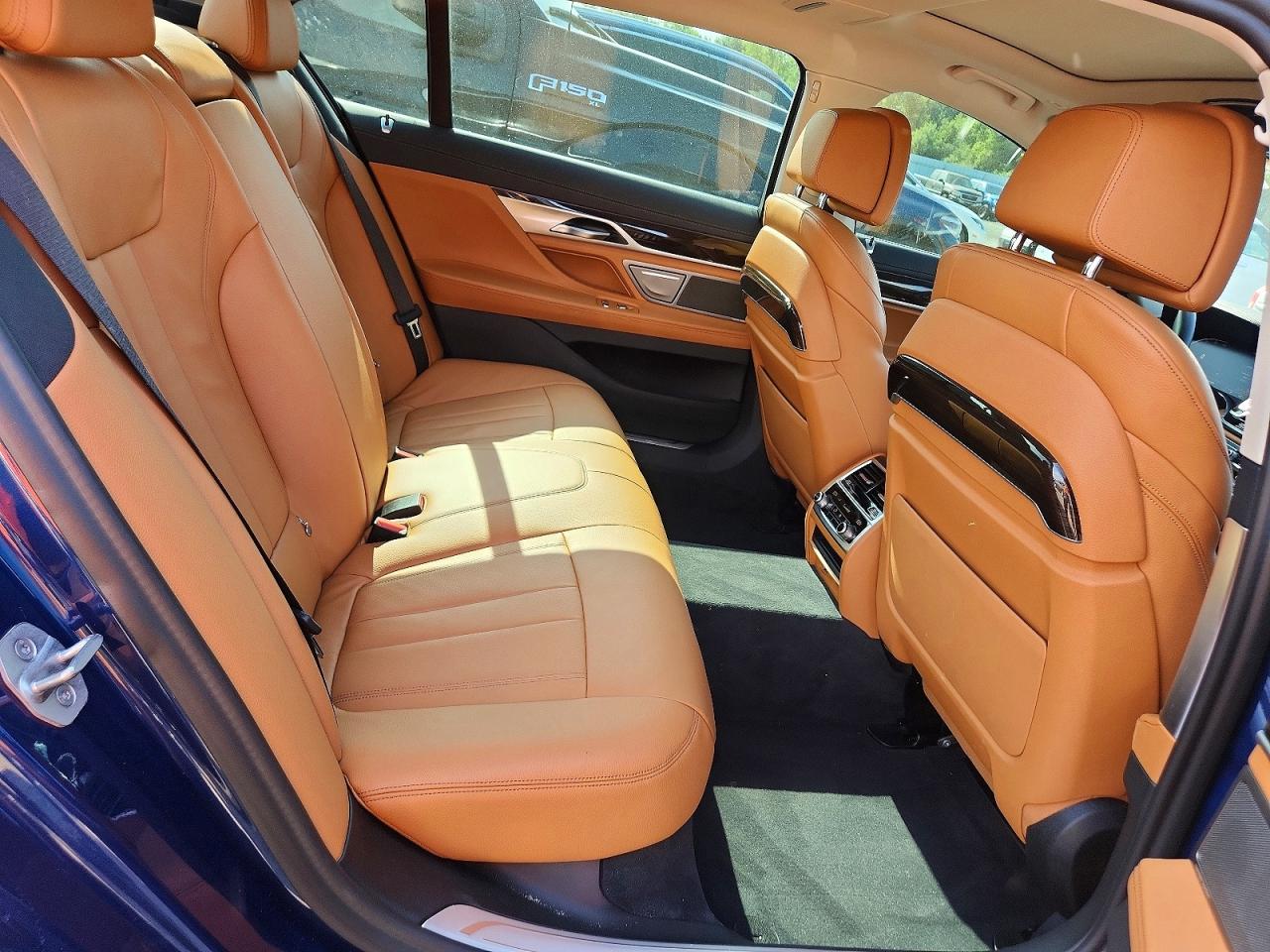 2022 BMW 740 xDrive