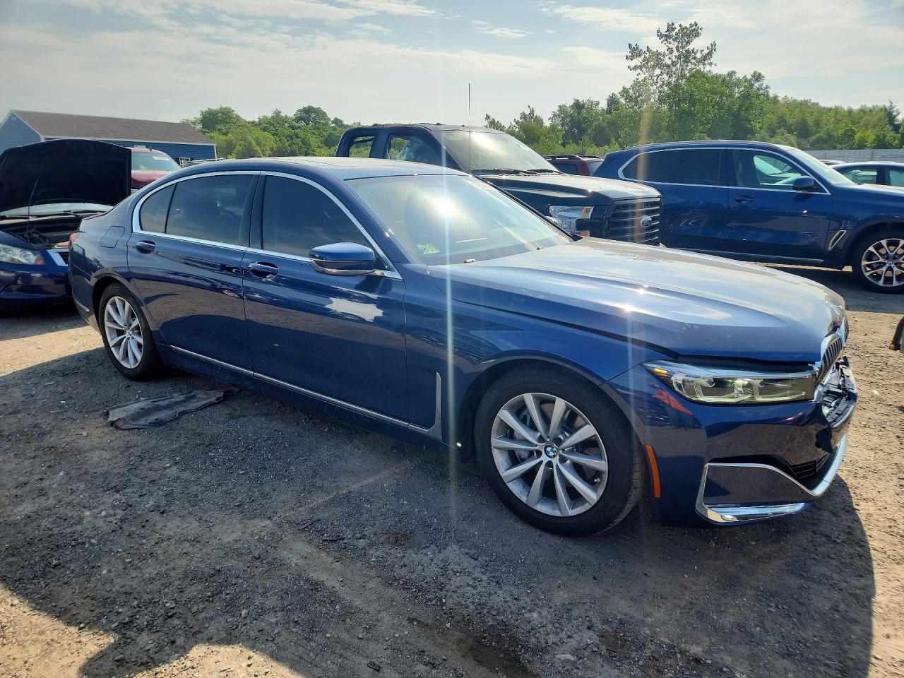 2022 BMW 740 xDrive