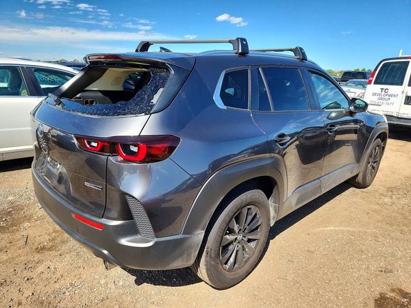 2024 MAZDA CX-50 Premium Package