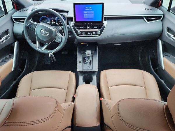 2026 TOYOTA COROLLA CROSS XLE — CKPT