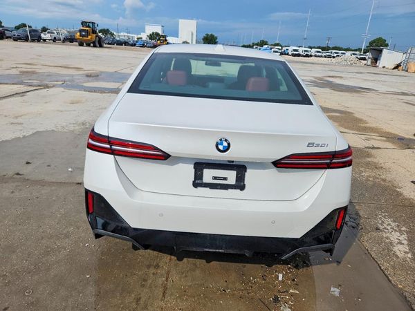 2025 BMW 530