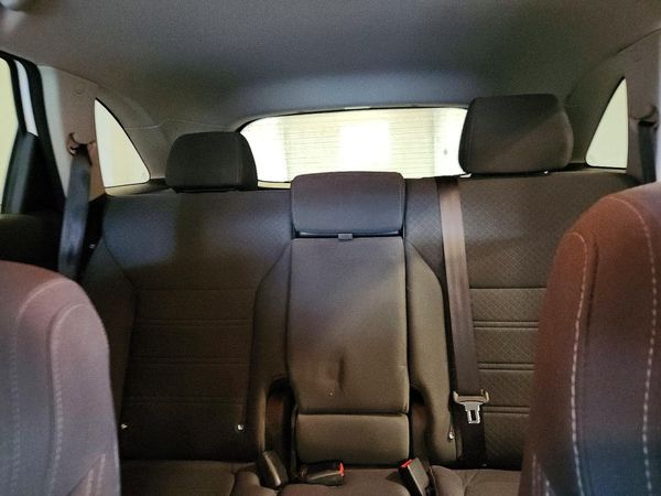 2016 KIA SORENTO L / LX