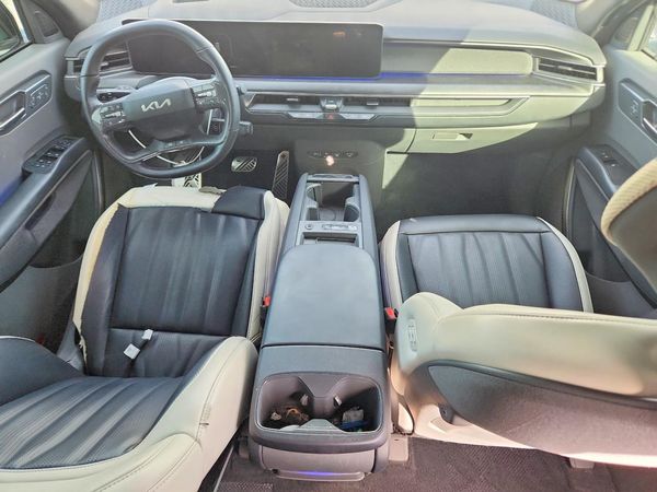 2024 KIA EV9