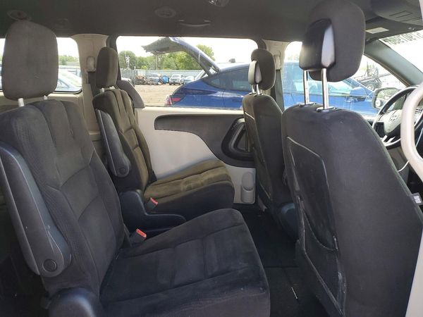 2015 DODGE GRAND CARAVAN SE