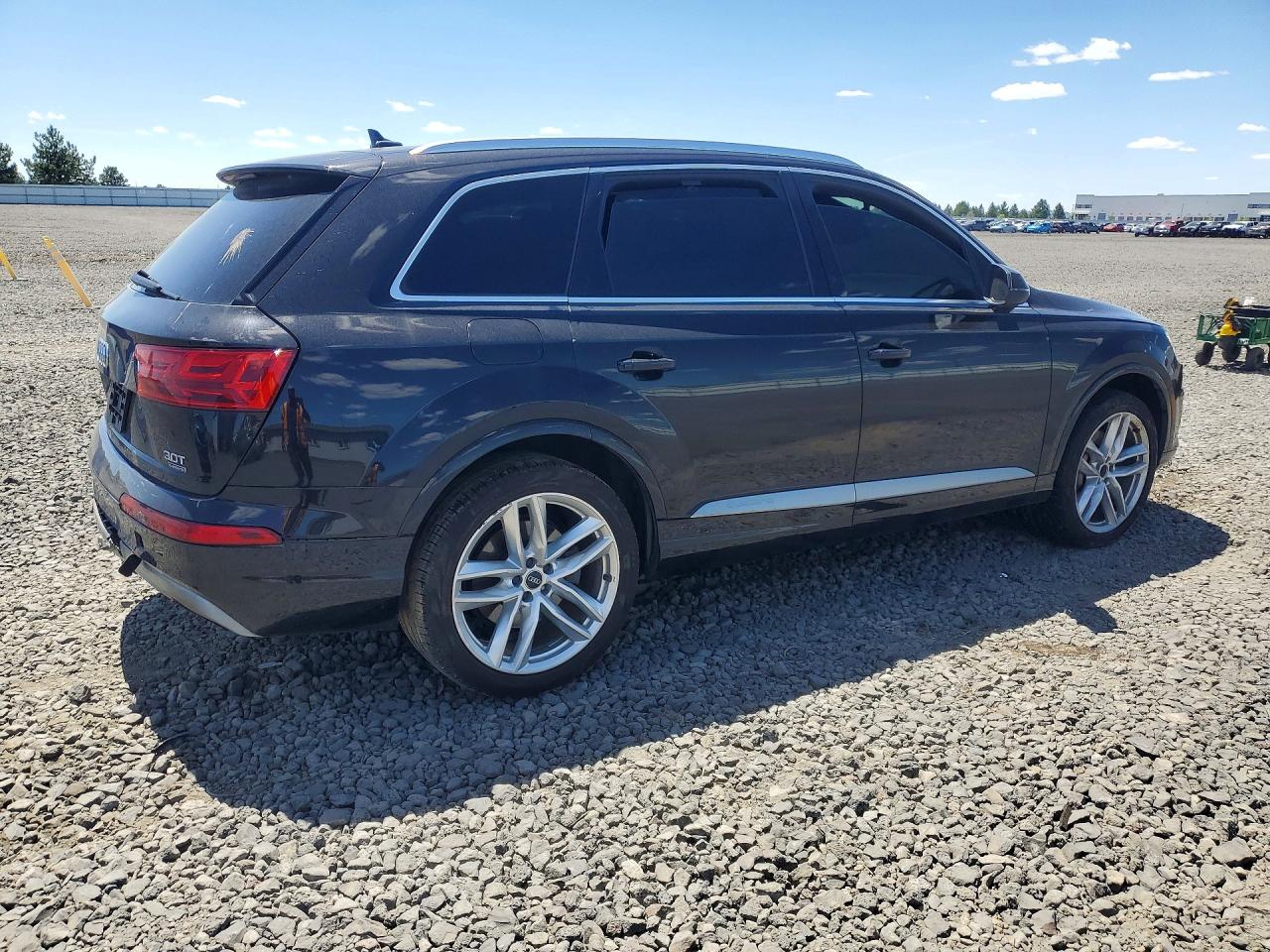 2017 AUDI Q7 quattro Prestige
