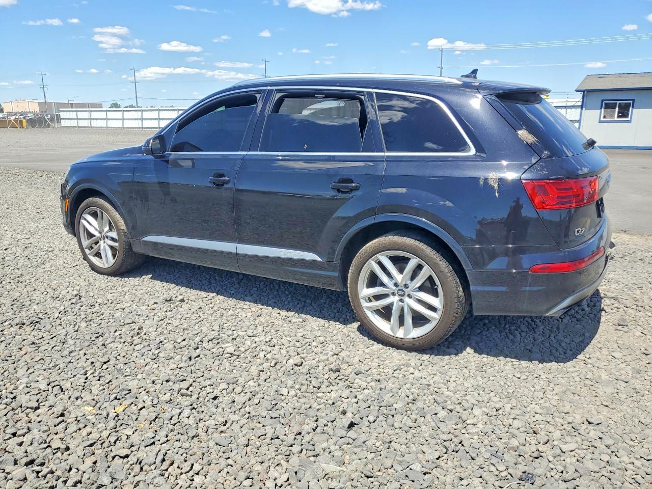 2017 AUDI Q7 quattro Prestige